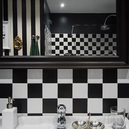 Apartamento Brand New⎮ Beachfront ⎮3 Min Old Town Nuun