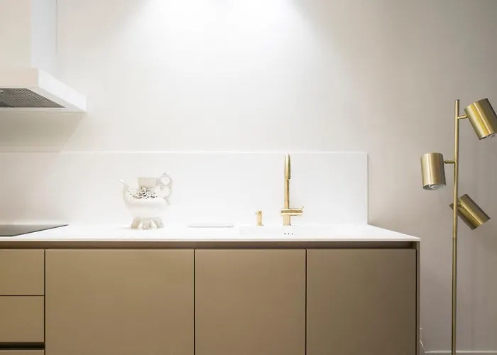 Apartment Brand New⎮ Beachfront ⎮3 Min Old Town Nuun *