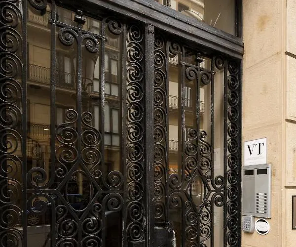 Brand New⎮ Beachfront ⎮3 Min Old Town Nuun *